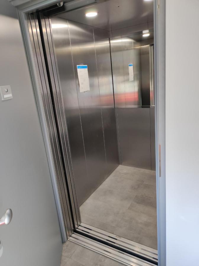 Luxurioeses Penthouse Mit Blick Auf Die Uno-City Und Dem Kaiserwasser. 3Schlafzimmer, 2 Baeder, Privat Lift Ins Apartment Vienne Extérieur photo
